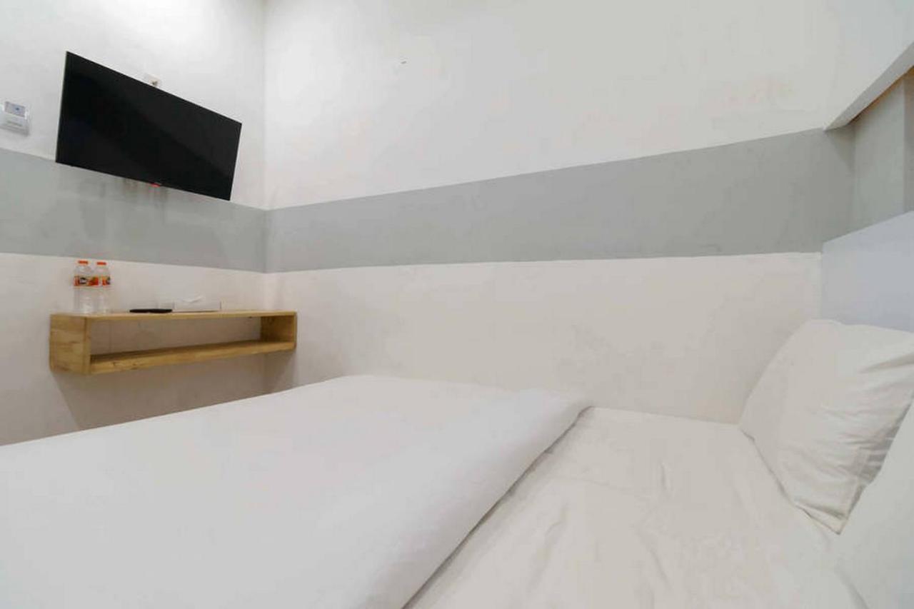 Jotel Guest House Mitra Reddoorz Pulauberayan Eksteriør bilde