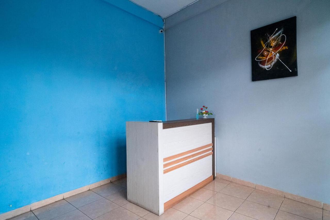 Jotel Guest House Mitra Reddoorz Pulauberayan Eksteriør bilde